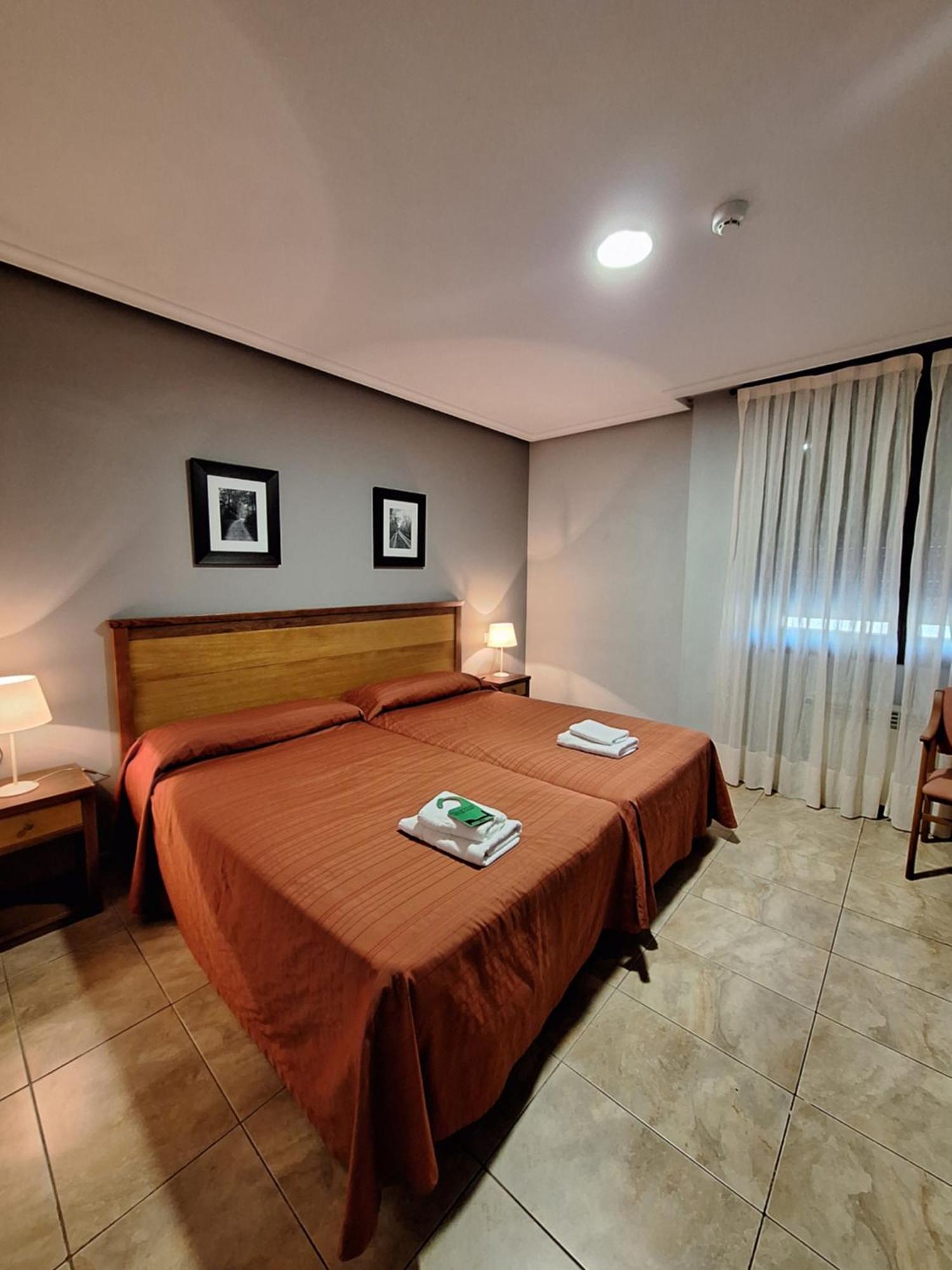 Hostal Europa San Roque del Acebal Esterno foto
