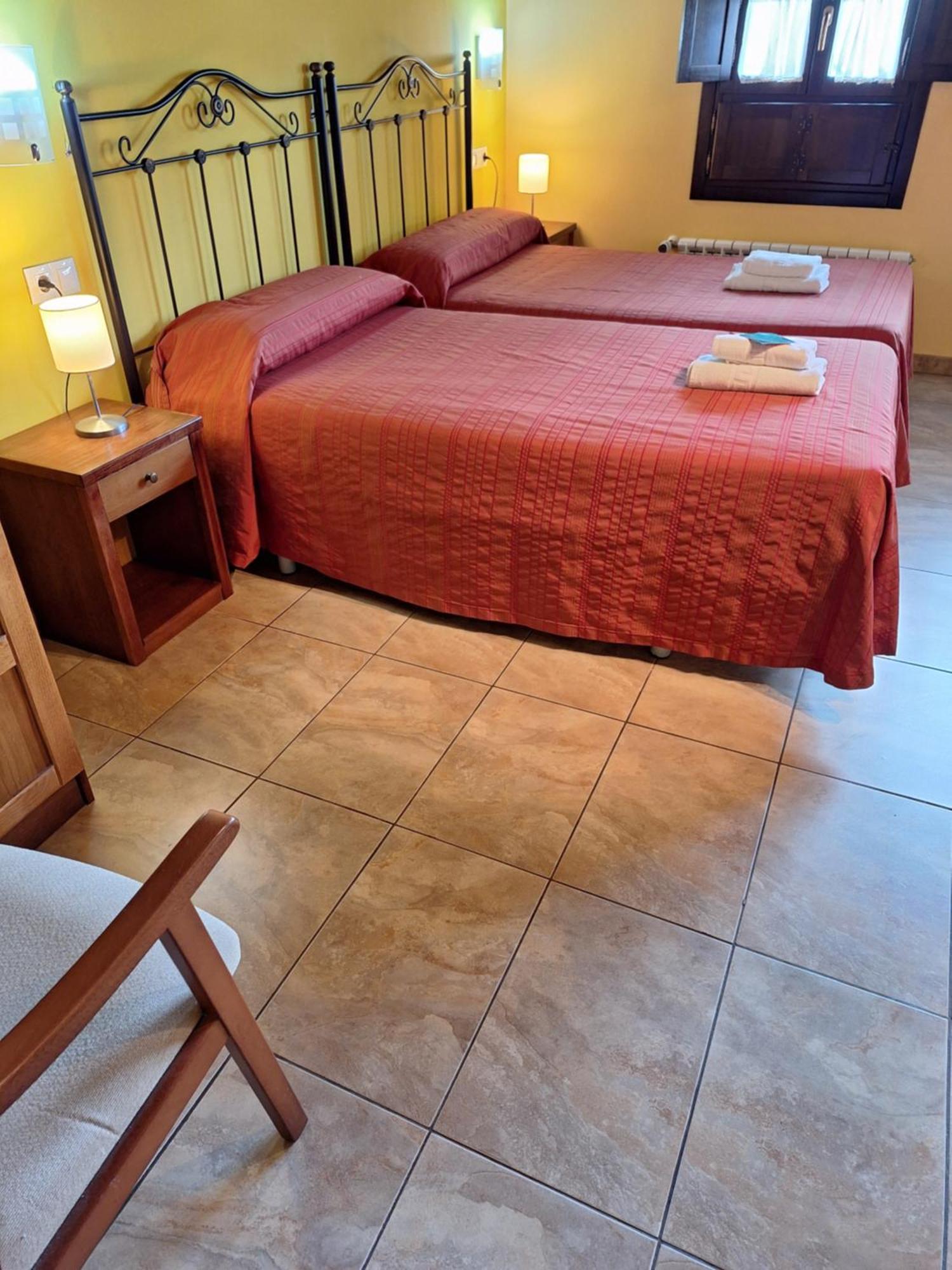 Hostal Europa San Roque del Acebal Esterno foto