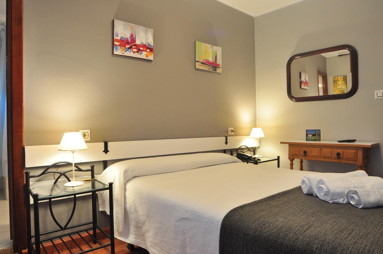 Hostal Europa San Roque del Acebal Esterno foto