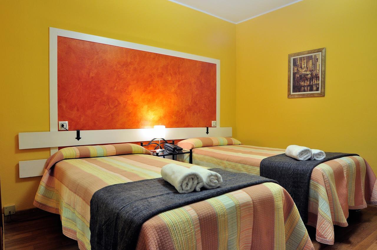 Hostal Europa San Roque del Acebal Esterno foto
